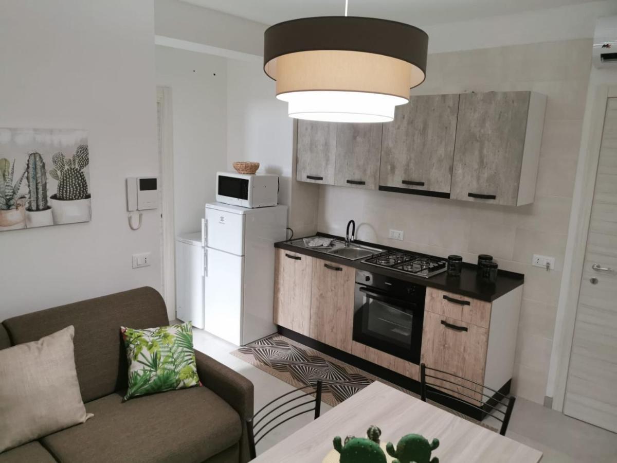 Holiday Apartments 산비토로카포 외부 사진