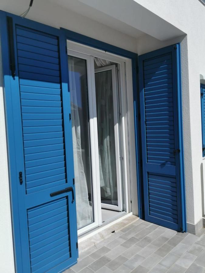 Holiday Apartments 산비토로카포 외부 사진