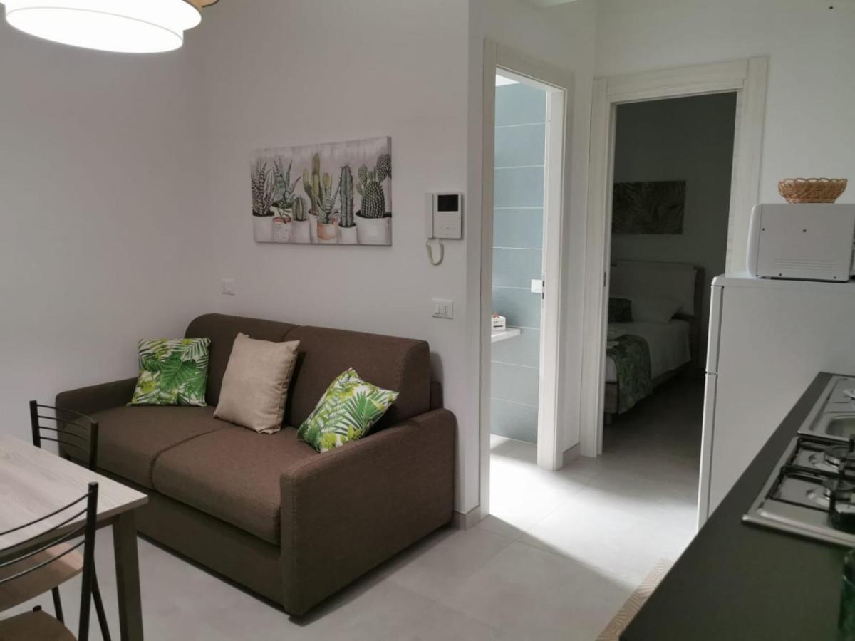 Holiday Apartments 산비토로카포 외부 사진
