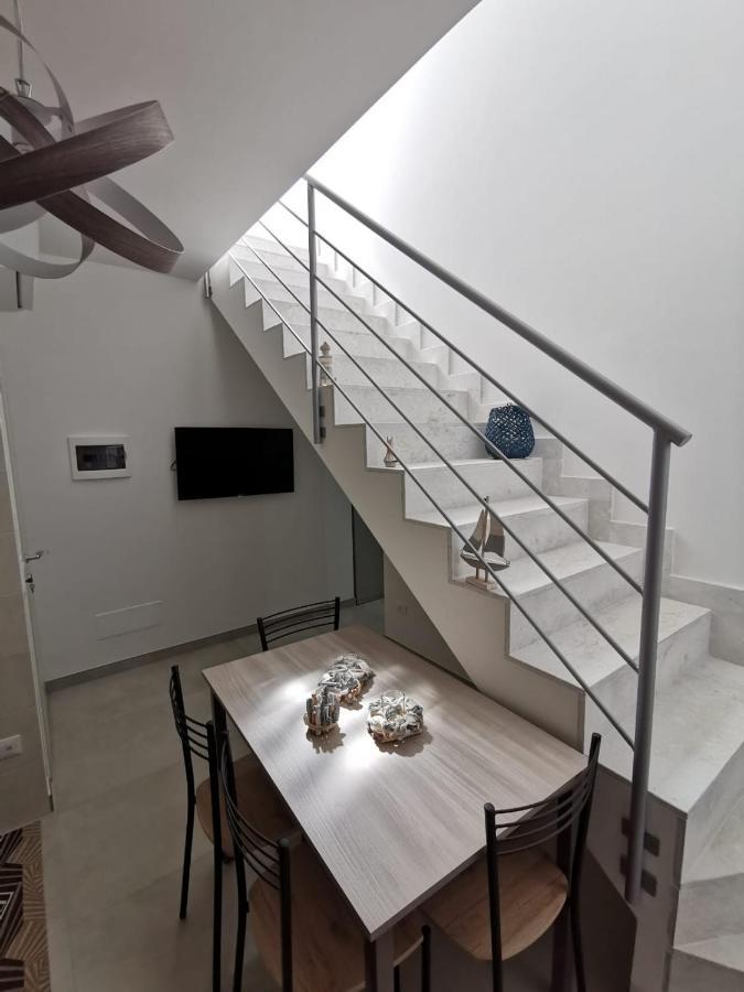 Holiday Apartments 산비토로카포 외부 사진